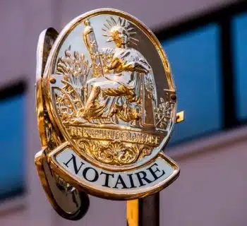 notaire