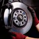 Comment changer les disques de frein