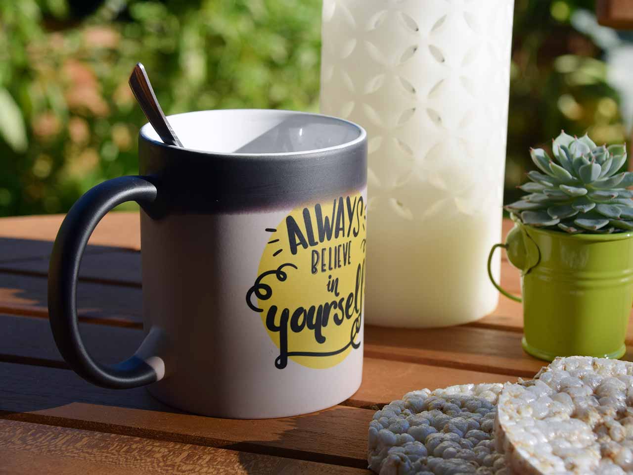 Un mug personnalisé en cadeau