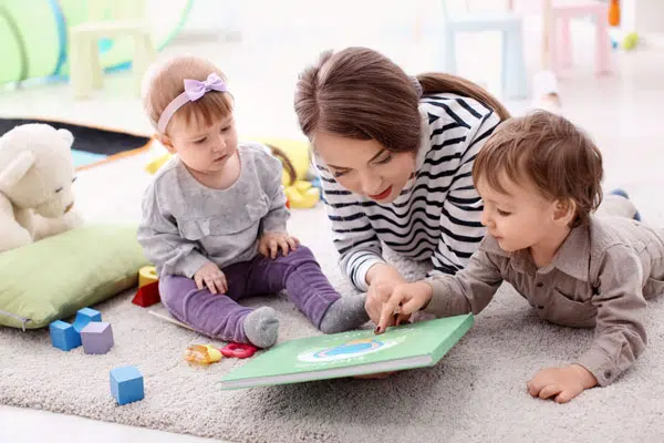 baby-sitter à domicile