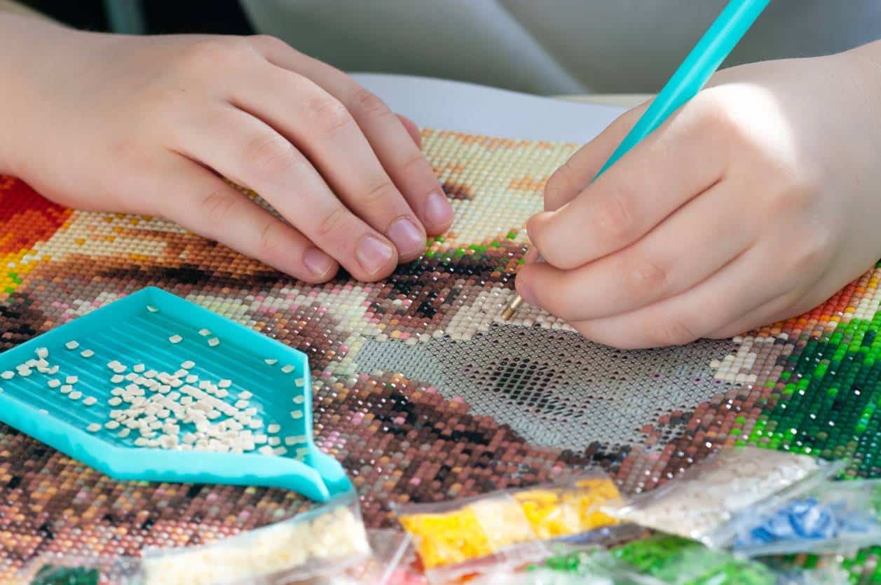 broderie diamant détente anti-stress