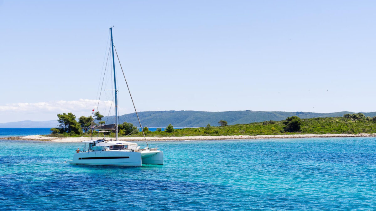 Croisière en catamaran : des vacances sur mesure uniques et originales !