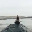 rock balancing