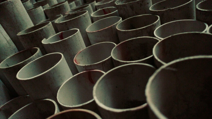 Extrudeur PVC : performance et efficacité dans la production de matériaux plastiques