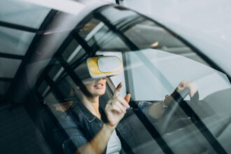 Pare-brise endommagé : quand faut-il consulter un spécialiste ?