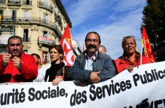 Manifestation contre la loi de travail : Philipe Martinez fait sa tournée de Marseille